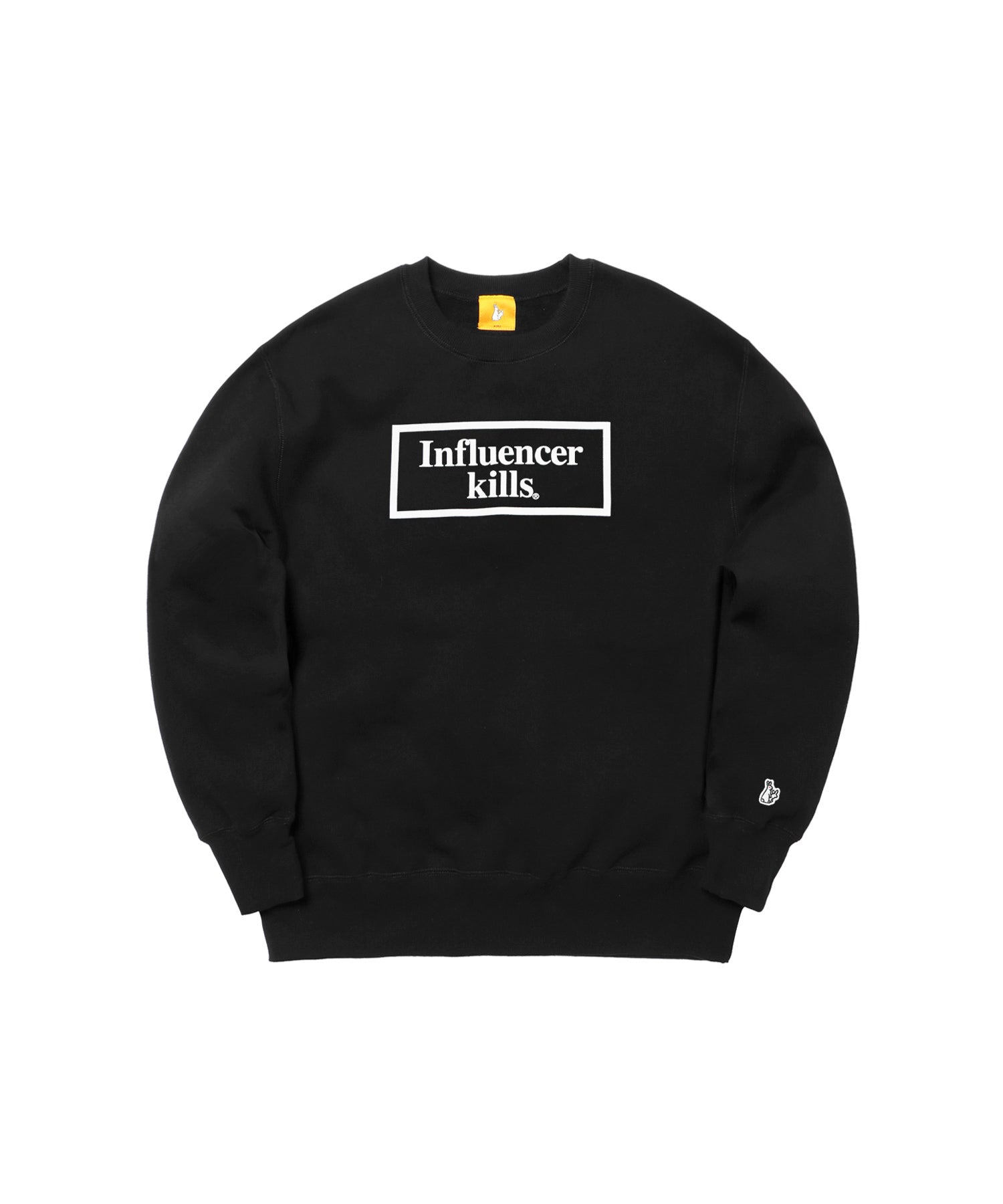 Influencer kills Sweatshirt