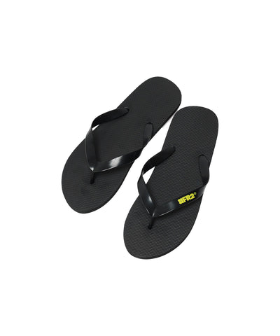 大人気♪ギフトにも♪【FR2】 CAUTION Socks ソックス CAUTION Socks – #FR2