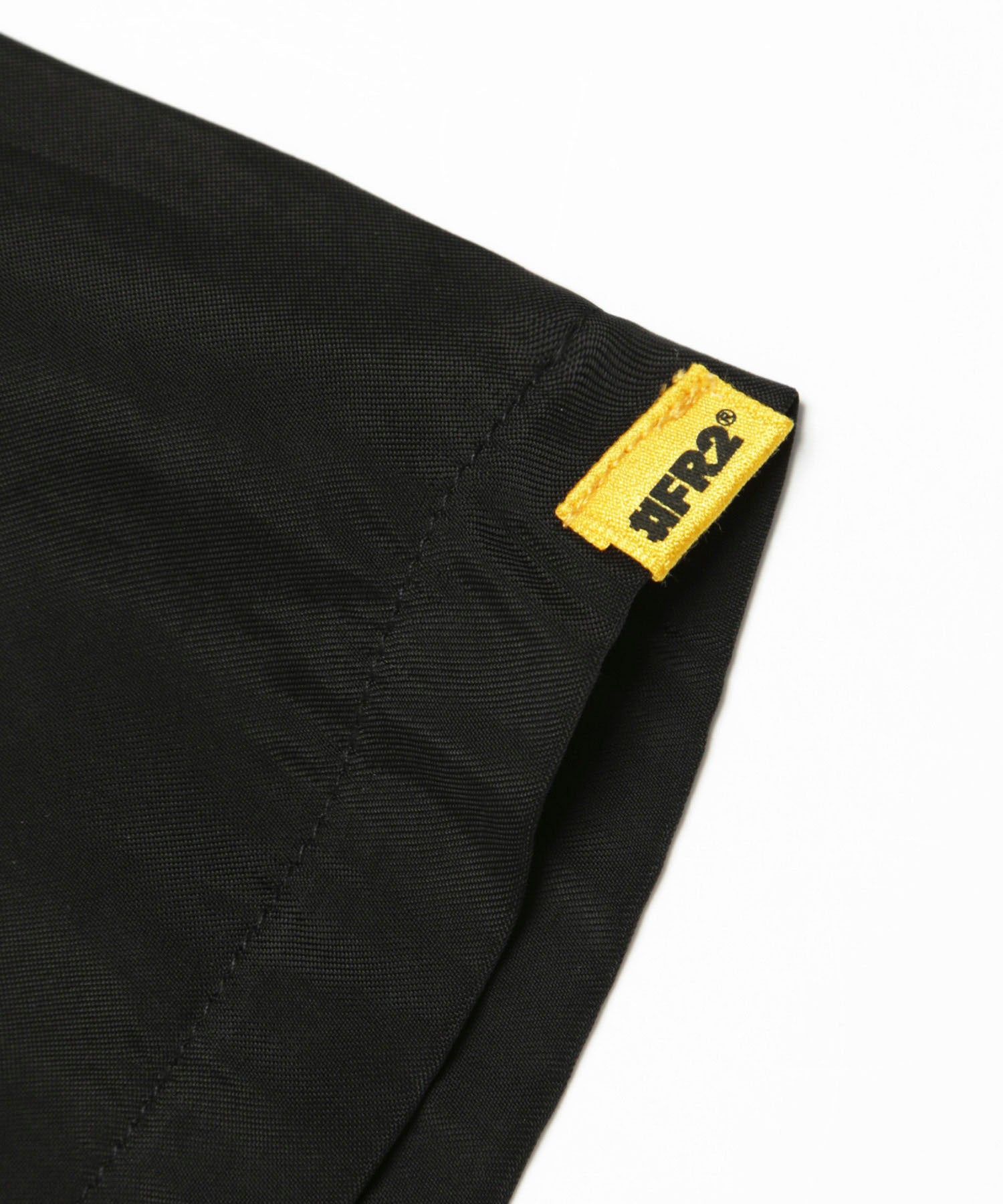 ラビットミーティングアップリケカットソー Embroidery Rabbit Head Shirt – #FR2