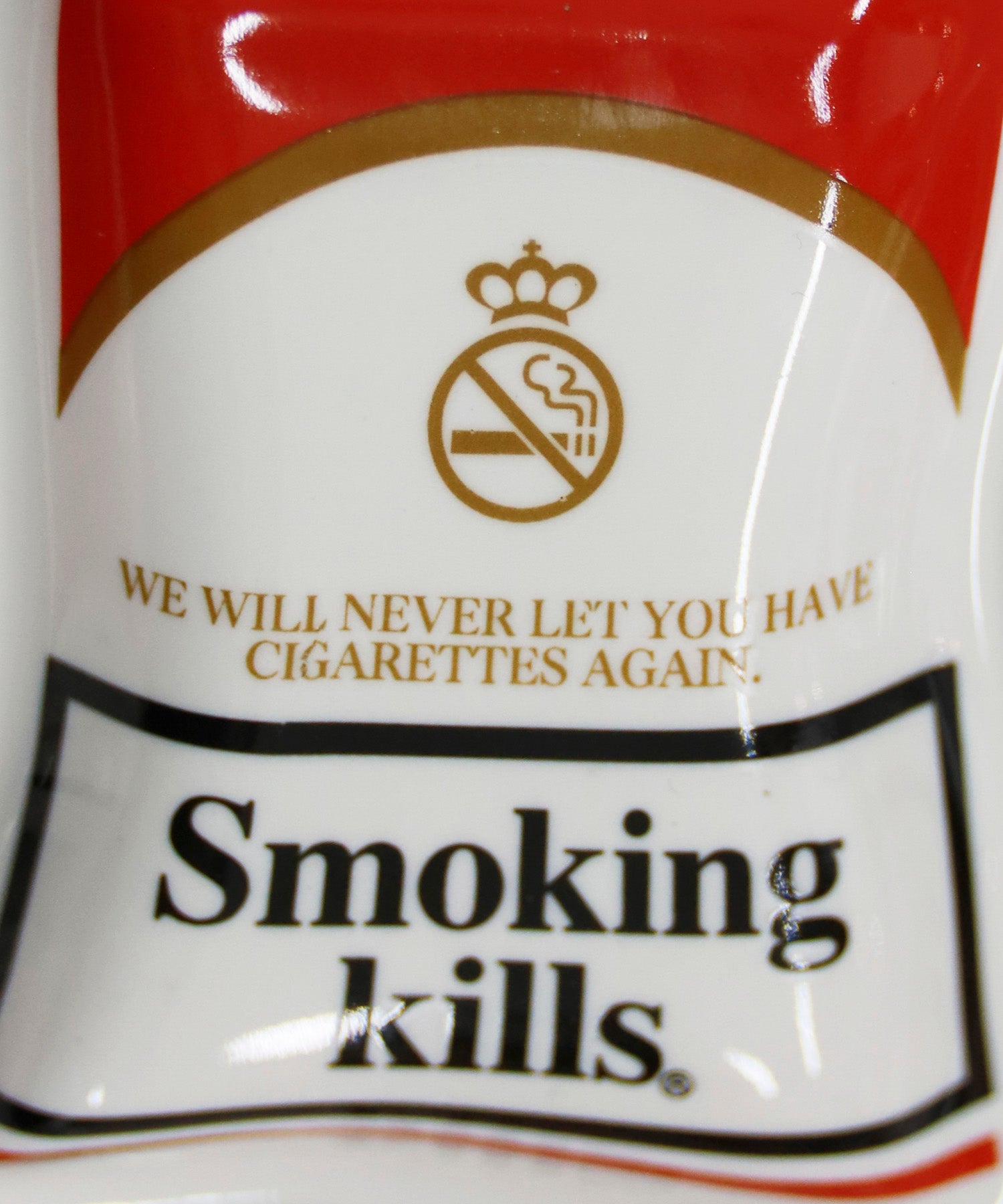 Smoking kills Crushed Pack Ashtray – #FR2